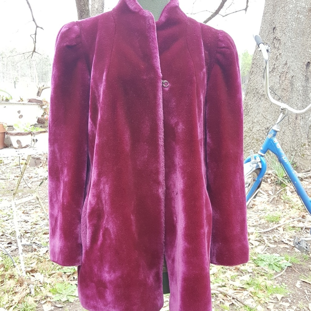 🌻VINTAGE🌻80's Sasson Faux Fur Coat🌻*NO LOW-BALL